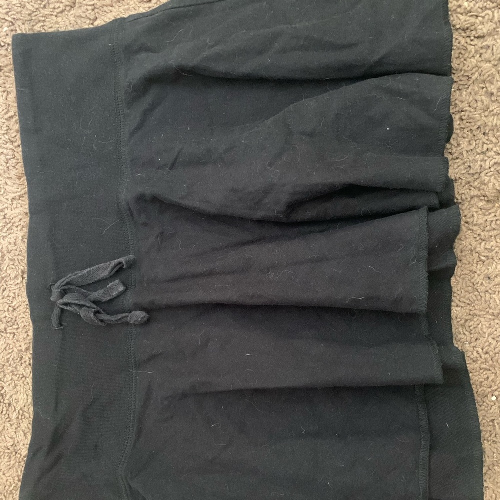 Black no boundaries skirt